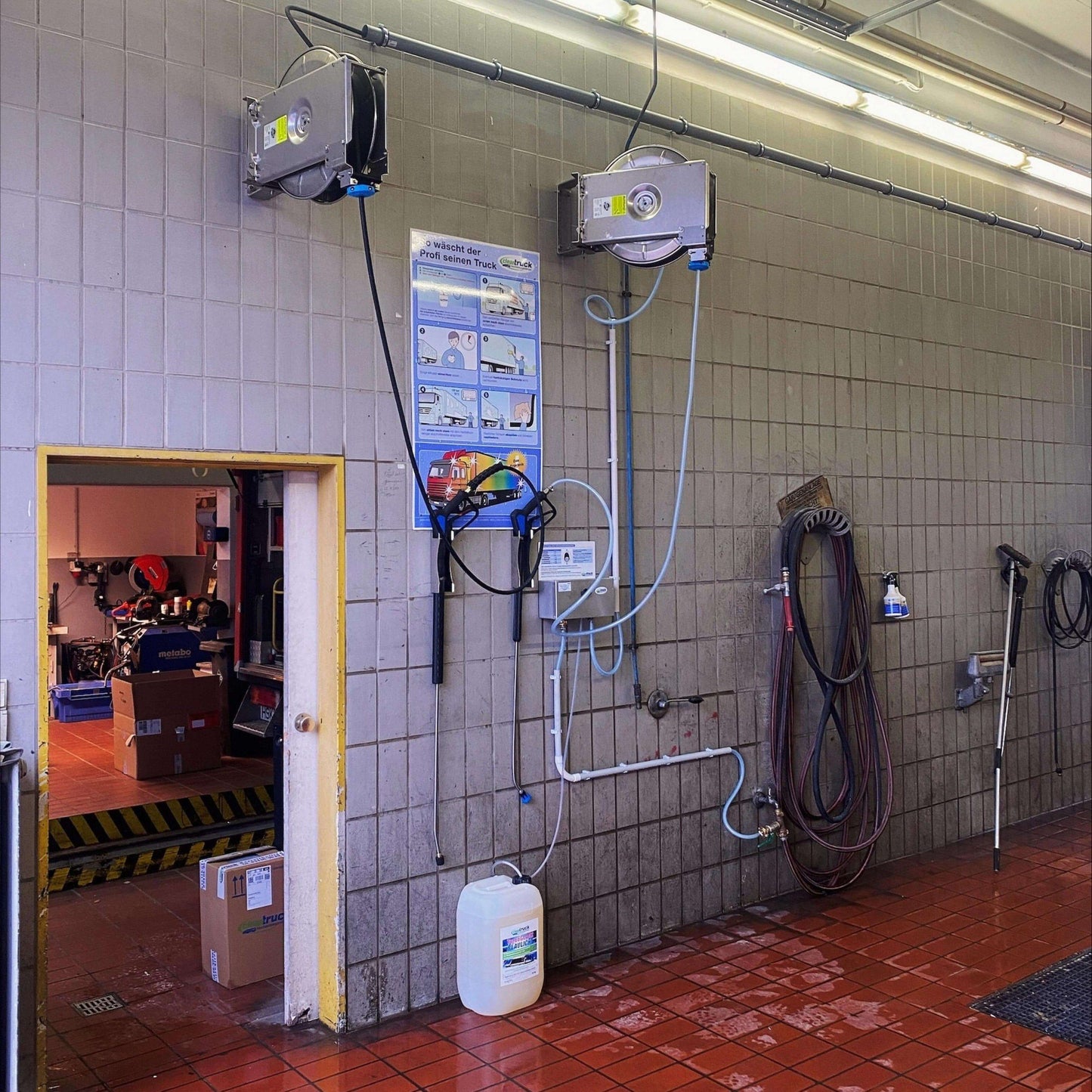 Dosiergerät T640 Station im Verschlusskasten